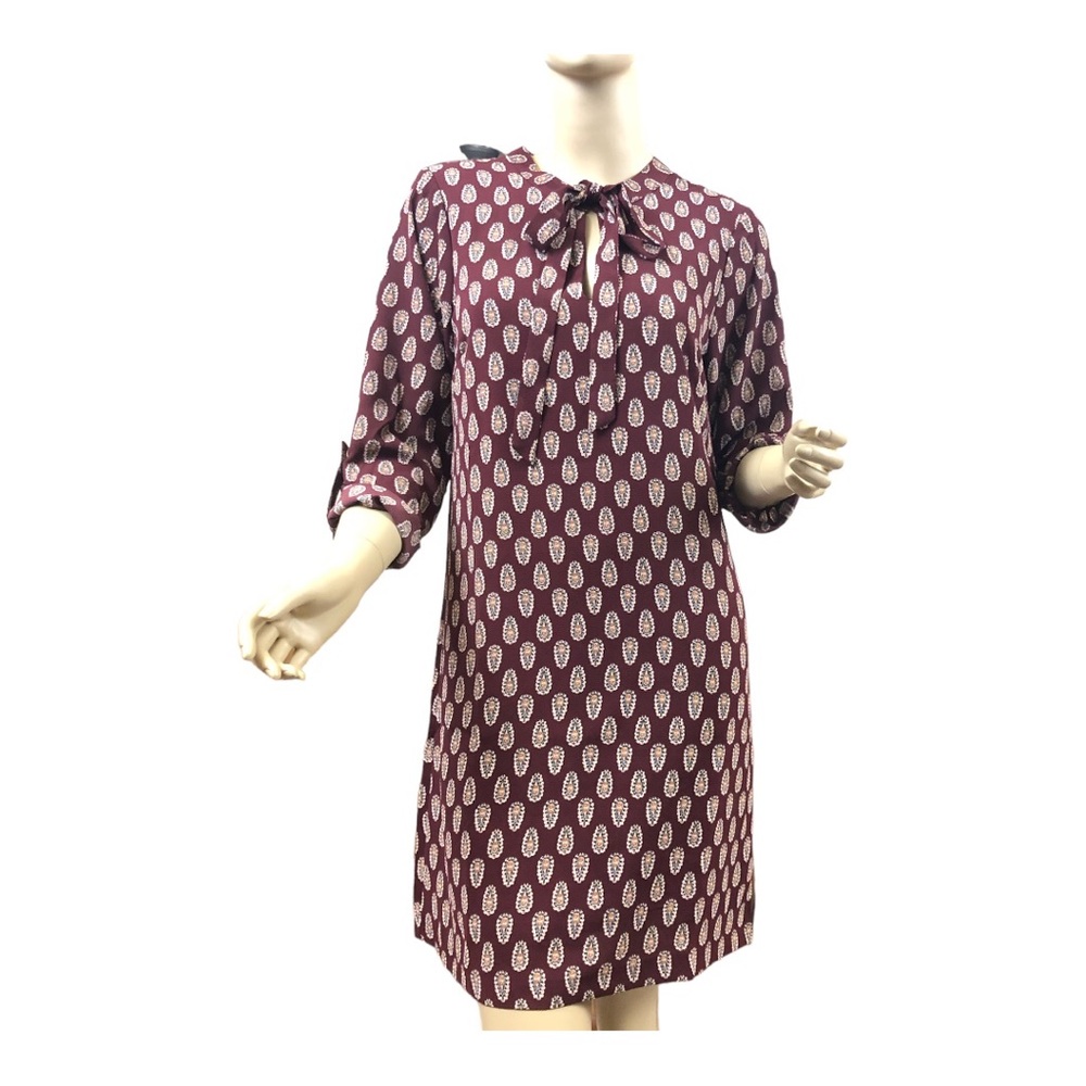 Loramendi Red Shift Dress with Ornate Oval Paisley & Tie-Neck at Collar. NWT!
